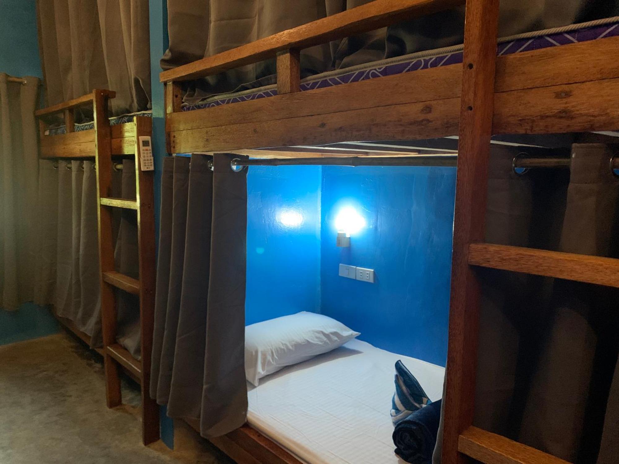 Jaydy Hostel 제너럴 루나 외부 사진