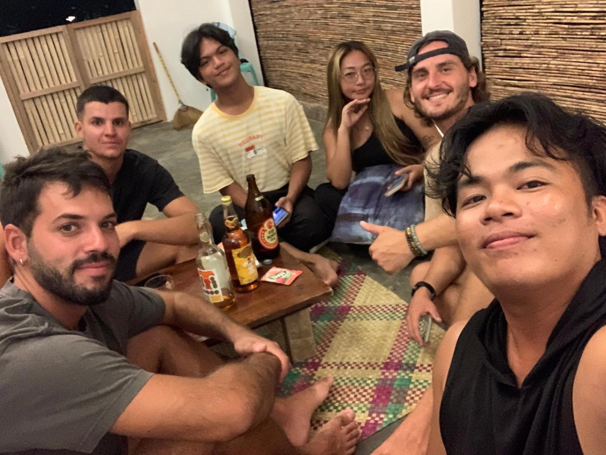 Jaydy Hostel 제너럴 루나 외부 사진
