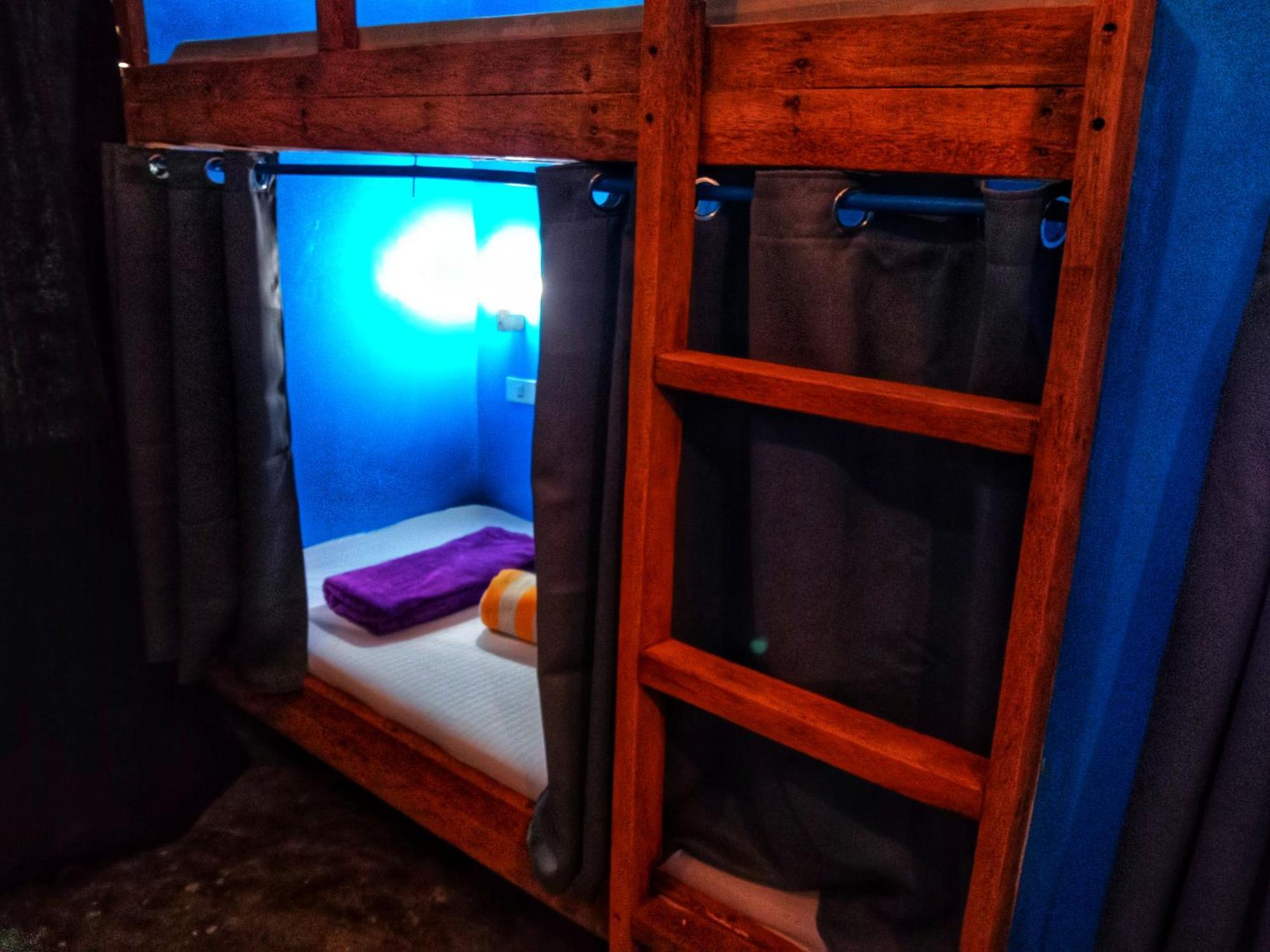 Jaydy Hostel 제너럴 루나 외부 사진